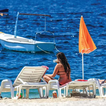 Two-bedroom In Okrug Gornji Trogir